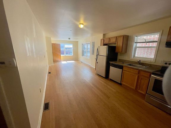 2nd image of 1524 N 17th St #1