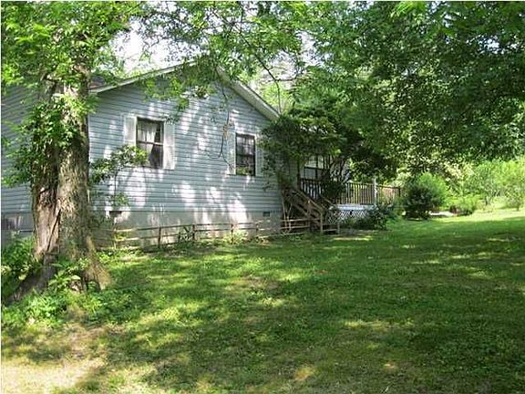 3rd image of 144 Brandon Ln