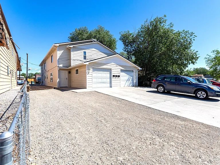 1240 Bunting Ave #1 — Photo 20