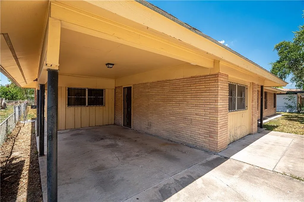 3 bed, 1.0 bath, 1508 sqft, $1,500 — Photo 4