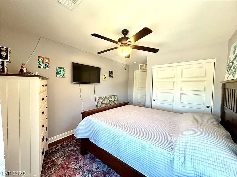 7170 Steubling Glen St — Photo 33