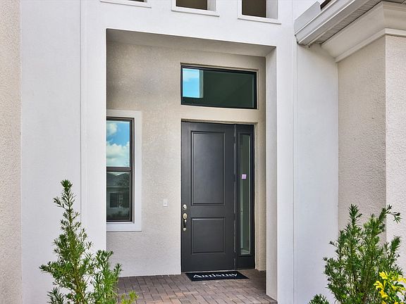 3rd image of 4533 Mondrian Ct