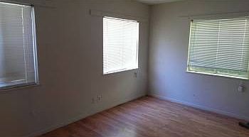5th image of 610 William St APT B