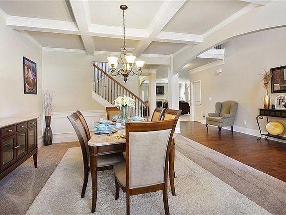 4th image of 3915 Tarnrill Rd