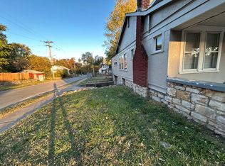 5701 Woodland Ave, Kansas City, MO 64110