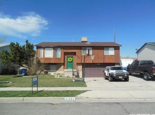 5573 S Tropicana Dr, Taylorsville, UT 84129