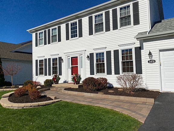 2nd image of 3431 Charlemaine Dr
