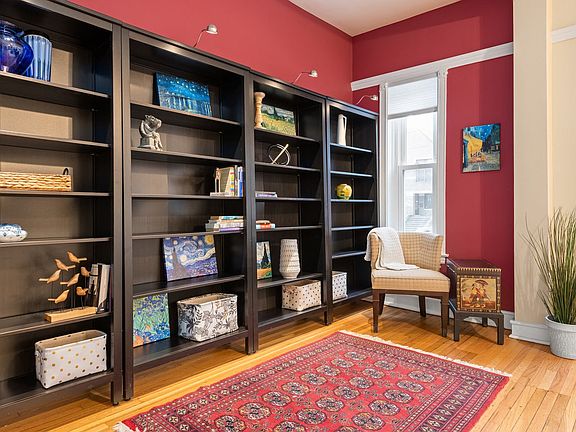 5th image of 5711 S Blackstone Ave #1N