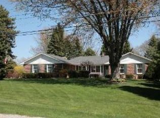 1269 Pleasant Dr, Elgin, IL 60123