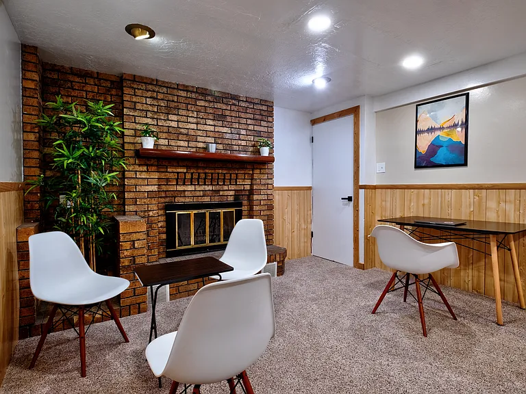 10323 S 615 E — Photo 16