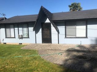 316 Tussey Ln, Grants Pass, OR 97527