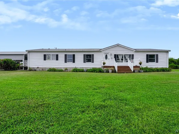 26 Berry Rd, Jasper, AL 35504
