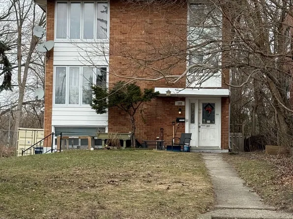 103 Coe Hill Dr, Toronto, ON M6S 3E3