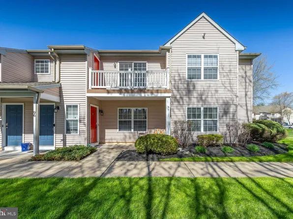 95 Crestmont Dr, Mantua, NJ 08051