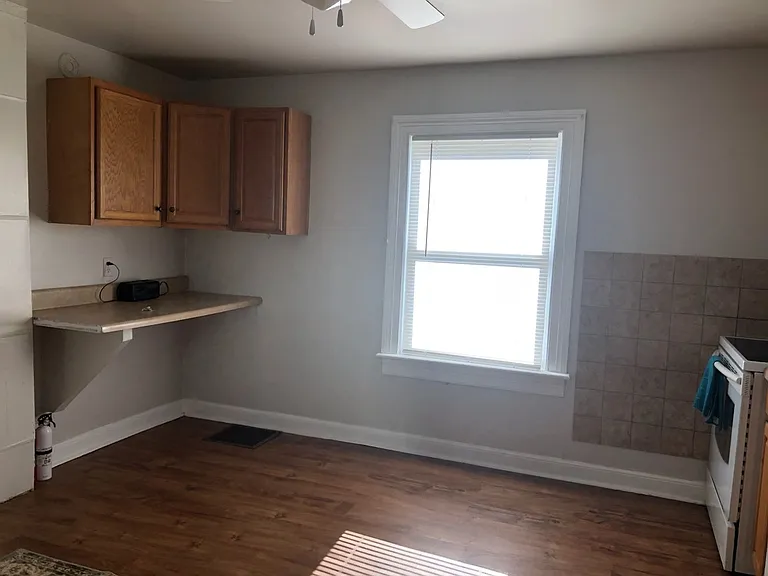 100 Chambers St — Photo 11
