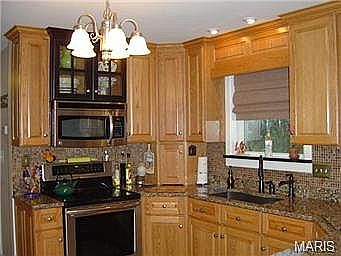 2nd image of 546 Grandview Farms Dr