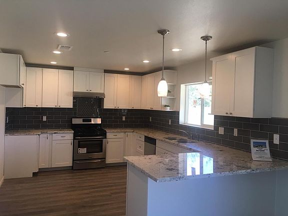 5th image of 9512 E Q Ave