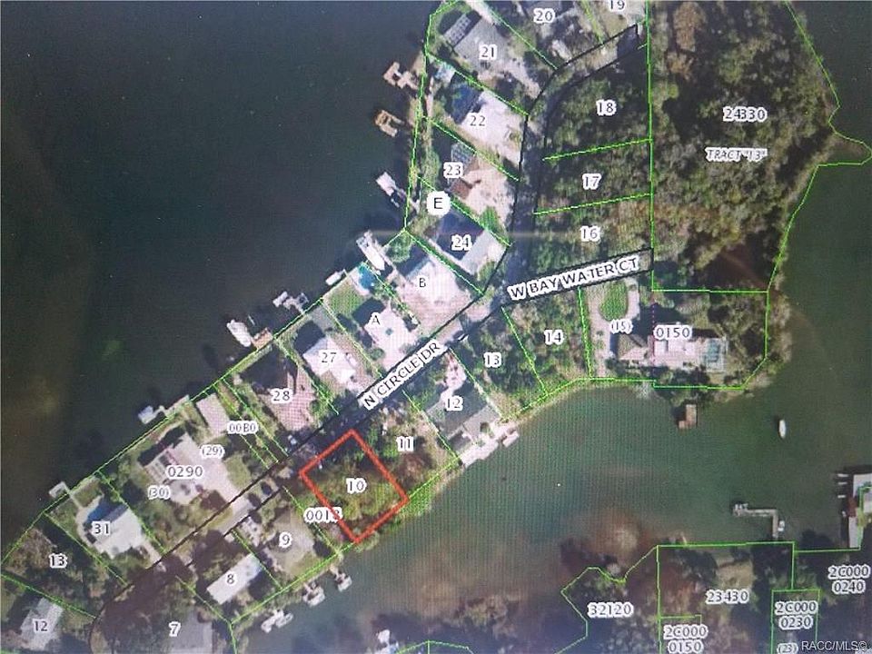 2nd image of 1227 N Circle Dr