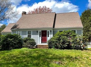 41 Forest St, Pembroke, MA 02359