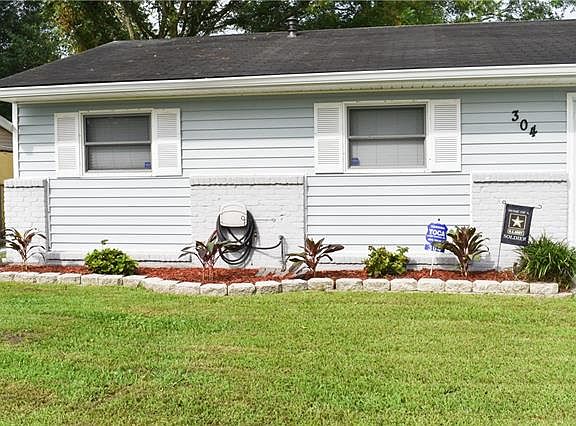 2nd image of 304 Elmwood Dr