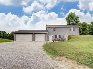 11525 E 750 S, Wolcottville, IN