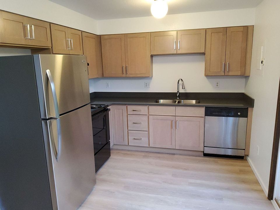 1st image of 1405 E Beacon Ave APT 8