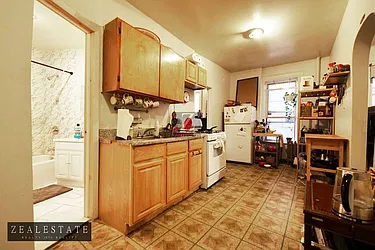 Rented by ZealEstate Group Inc