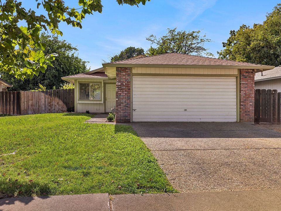 1st image of 2739 Ceres Ave