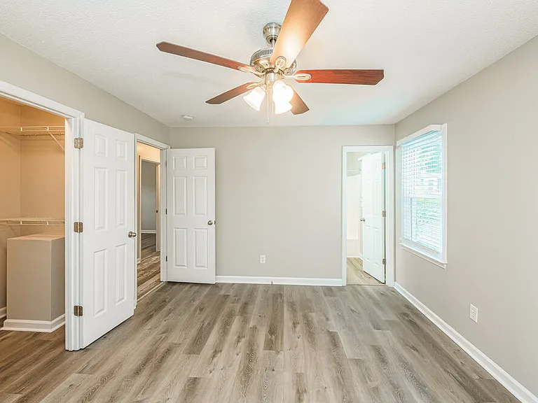 808 Hepplewhite Ct — Photo 9