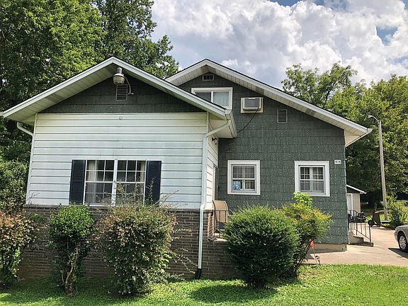 2nd image of 814 Watauga Ave