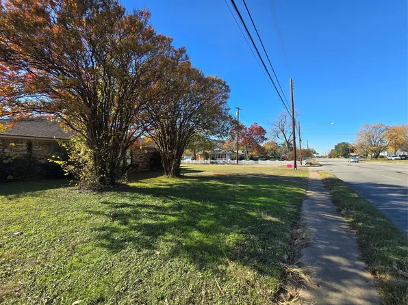 222 W Shady Grove Rd #222, Irving, TX 75060