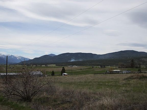 4th image of Nhn Wagon Wheel Ln