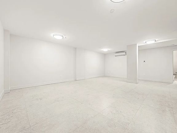 3rd image of 91 Bruckner Blvd #116