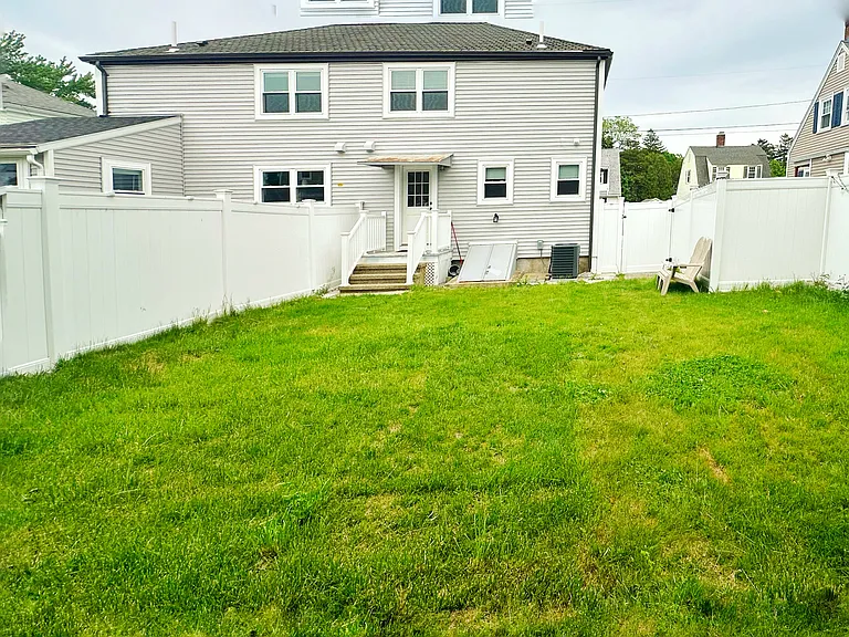 28 Arnold St #1 — Photo 20