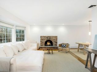 13 Petticoat Ln, Shelter Island Heights, NY 11965