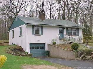 23 Old Middletown Ave, East Hampton, CT 06424