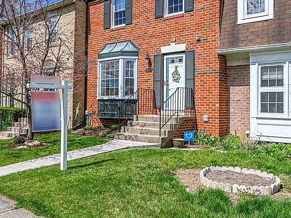 2nd image of 10470 White Granite Ct