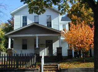 712 Fairview Ave NE, Grand Rapids, MI 49503