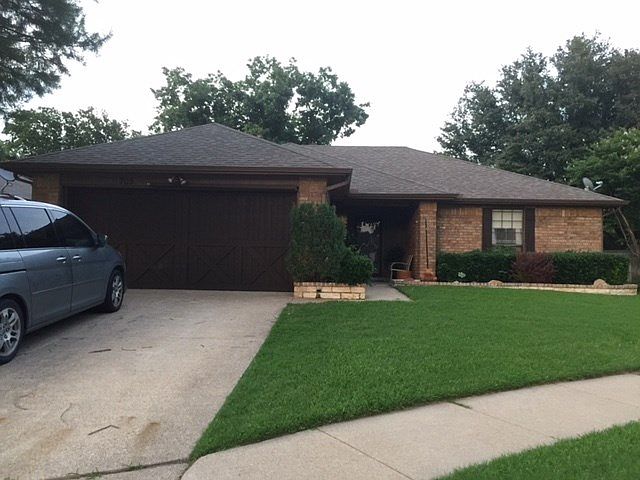 1st image of 705 Thornhill Ln