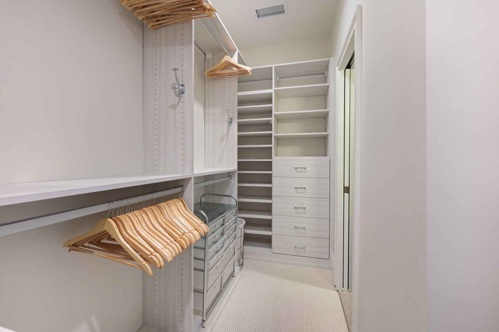  Additional Primary Closet