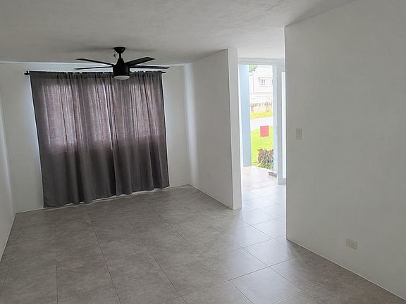 3rd image of 35 3rd St