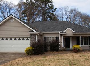 1413 Red Oak Way, Winder, GA 30680
