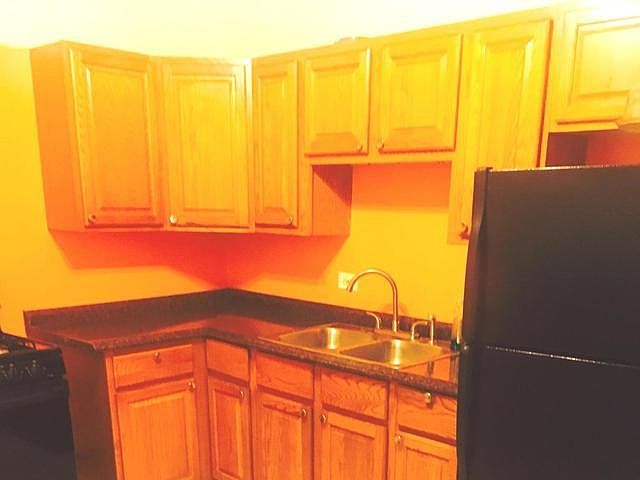 2nd image of 124 S Central Ave #1