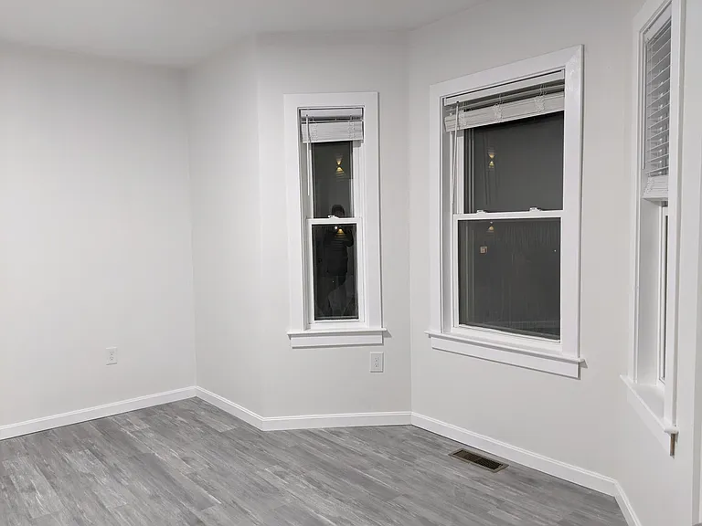 Large Bedroom