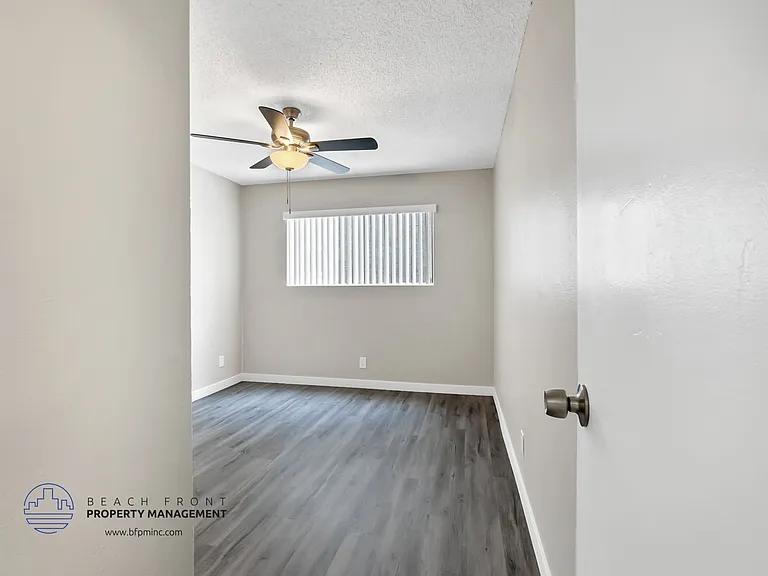 15205 Raymond Ave — Photo 38
