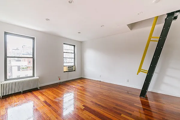 Rented by REAL New York | media 22