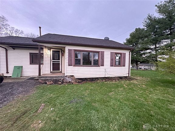 2nd image of 6052 Ivy Ln