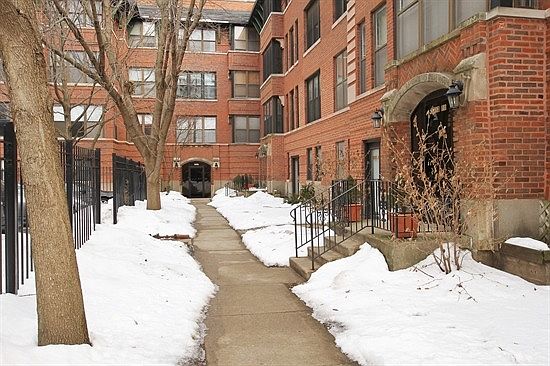 1st image of 5317 N Kenmore Ave APT 3B