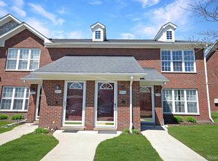 33556 Utica Rd #21, Fraser, MI 48026