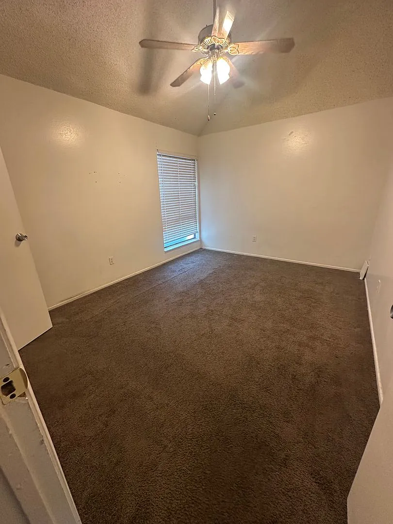 4801 Belle Terrace #H — Photo 4